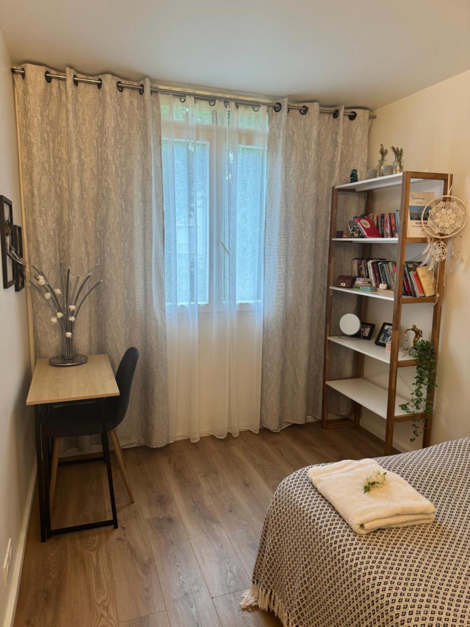 Une Chambre Dans Un Appartement Ablon-sur-Seine Eksteriør billede